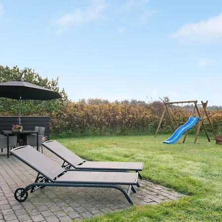 Mata - 700m From The Sea In Nw Jutland By Interhome Semesterbostad *