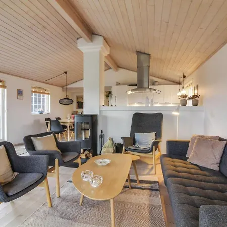 Mata - 700m From The Sea In Nw Jutland By Interhome