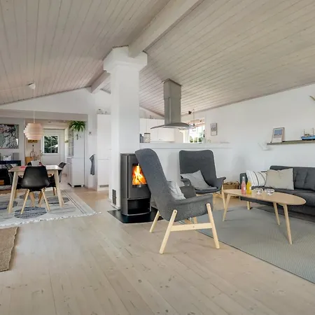 Mata - 700m From The Sea By Interhome Feriehus