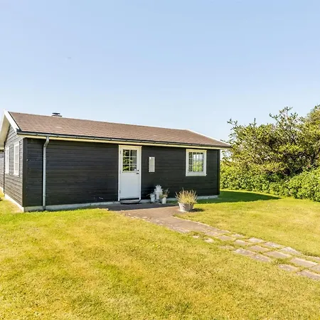 Holiday home Mata - 700m From The Sea By Interhome Lokken